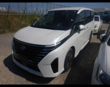 Nissan Serena 2023