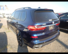 BMW X7 2022