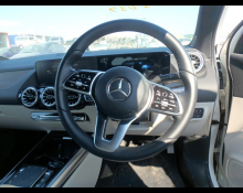 Mercedes-Benz GLA-class 2021