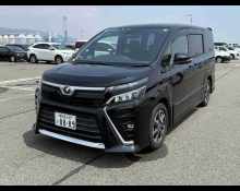 Toyota Voxy 2017