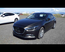 Mazda Axela 2018