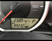 Toyota Corolla Axio 2015