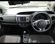 Toyota Vitz 2015