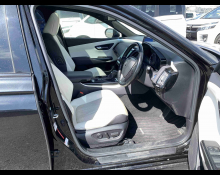 Toyota Crown Hybrid 2018