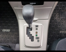 Toyota Corolla Fielder 2011