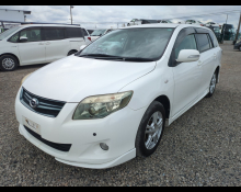 Toyota Corolla Fielder 2011
