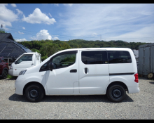 Nissan NV200 2022