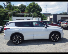 Mitsubishi Outlander 2022