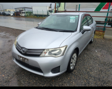 Toyota Corolla Axio 2013