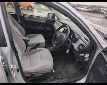 Toyota Corolla Axio 2013