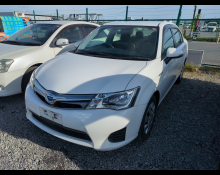 Toyota Corolla Axio 2013