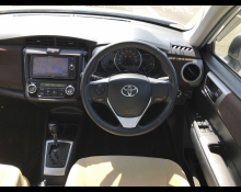 Toyota Corolla Axio 2014