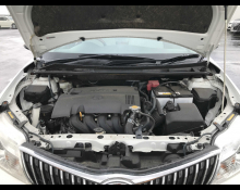 Toyota Corolla Axio 2012