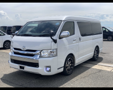 Toyota Hiace Wagon 2015