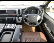 Toyota Hiace Wagon 2015