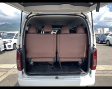 Toyota Hiace Wagon 2015