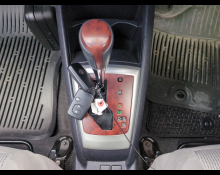 Toyota Corolla Axio 2012