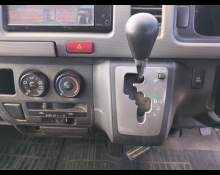 Toyota Regius Van 2008