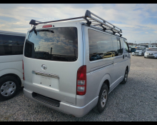 Toyota Regius Van 2008