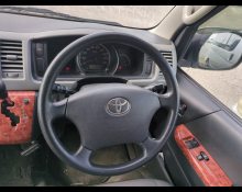 Toyota Regius Van 2009