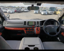 Toyota Regius Van 2009