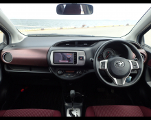 Toyota Vitz 2014