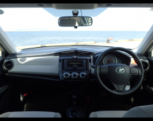 Toyota Corolla Axio 2014