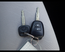 Toyota Corolla Axio 2014