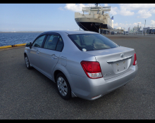 Toyota Corolla Axio 2014