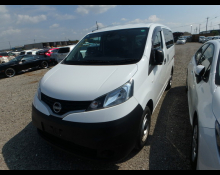 Nissan NV200 2022