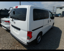 Nissan NV200 2022