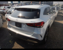 Mercedes-Benz GLA-class 2023