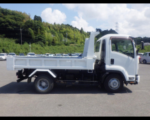 Isuzu Forward 2012