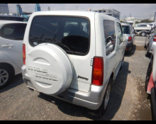 Suzuki Jimny 2000