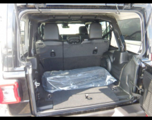 Chrysler Jeep Wrangler 2023