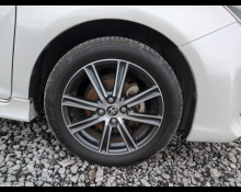 Toyota Corolla Axio 2016