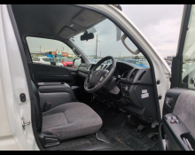 Toyota Hiace Wagon 2016