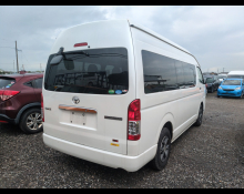 Toyota Hiace Wagon 2016