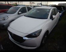 Mazda Mazda2 2022