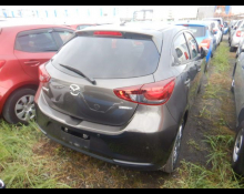 Mazda Mazda2 2021