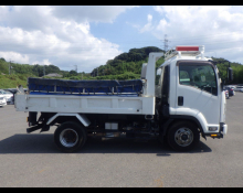 Isuzu Forward 2013
