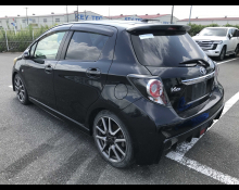 Toyota Vitz 2012