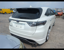 Toyota Harrier 2017