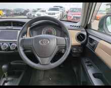 Toyota Corolla Axio 2012