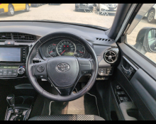 Toyota Corolla Axio 2016