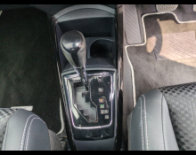 Toyota Corolla Axio 2016