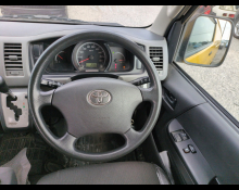 Toyota Hiace Van 2011