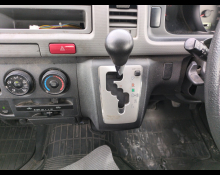 Toyota Hiace Van 2011