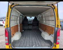 Toyota Hiace Van 2011
