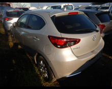 Mazda Mazda2 2022